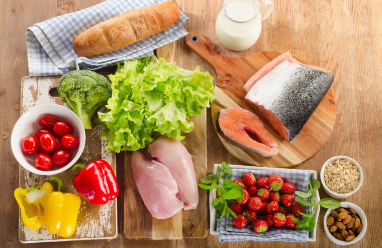 Chế độ ăn uống và sinh hoạt hợp lý