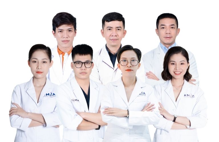 Dịch vụ nâng mũi tại Amia Beauty Center được thực hiện bởi những bác sĩ có chuyên môn cao