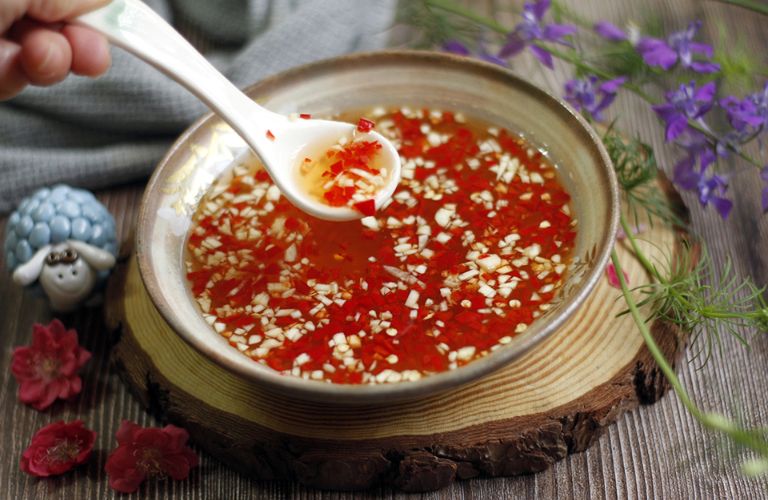 Tuyệt đối không dùng nước mắm trong giai đoạn từ 1 - 7 ngày đầu tiên
