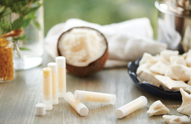 Ưu tiên các sản phẩm chứa thành phần tự nhiên