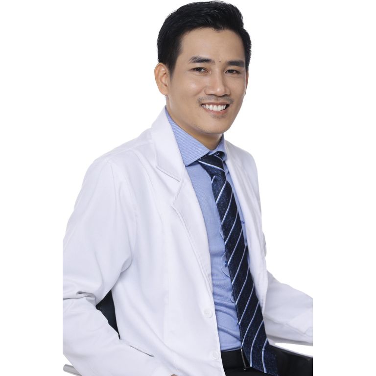 Bác sĩ Lê Trần Duy