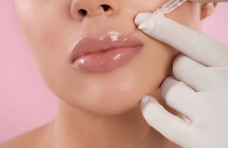 Kiểm tra kỹ nguồn gốc filler trước khi tiêm