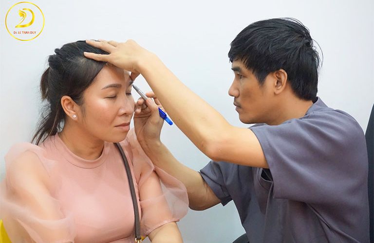 Bác sĩ Lê Trần Duy