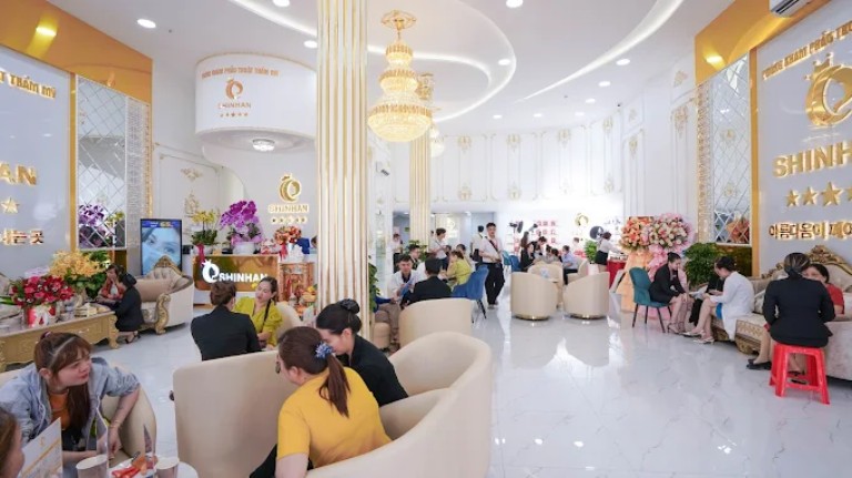 thẩm mỹ viện ShinHan Beauty Center nâng mũi tại Khánh Hòa
