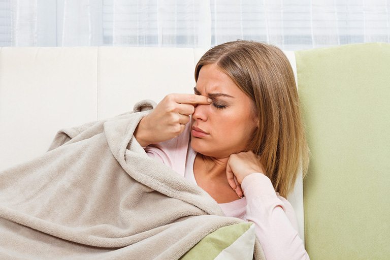 Cách xử lý khi nâng mũi sau 1 tháng vẫn bị nhức