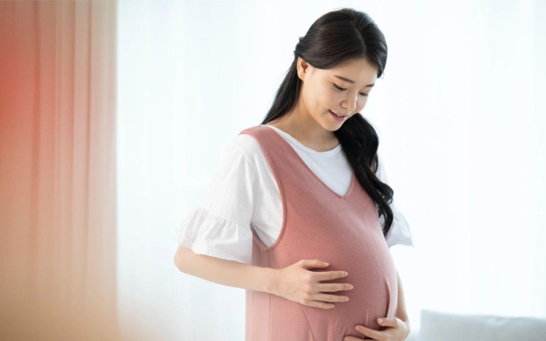 chống chỉ định nâng mũi vi chạm khi mang thai