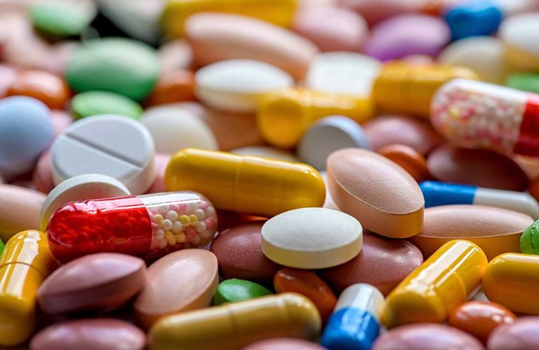 Tránh dùng thuốc làm loãng máu