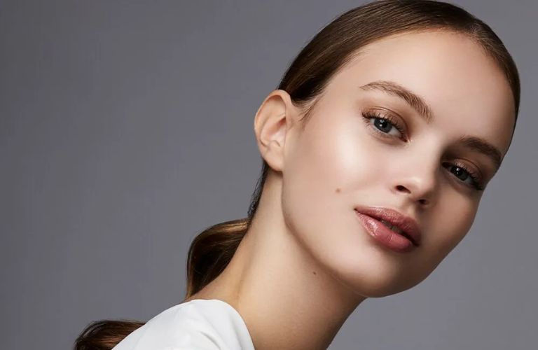 Hiện tượng sưng nhẹ, đỏ da hoặc căng tức vùng tiêm thường sẽ giảm dần sau 1 -3 ngày