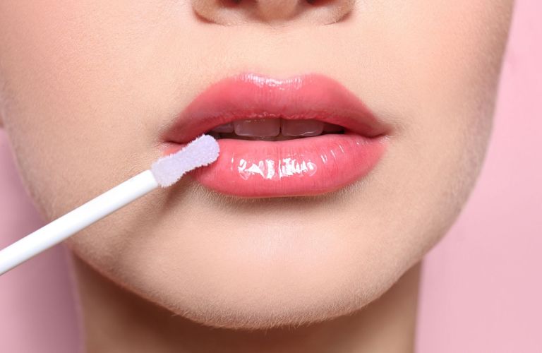 Tình trạng sưng sau tiêm Filler sẽ hết hoàn toàn sau khoảng 7 - 14 ngày